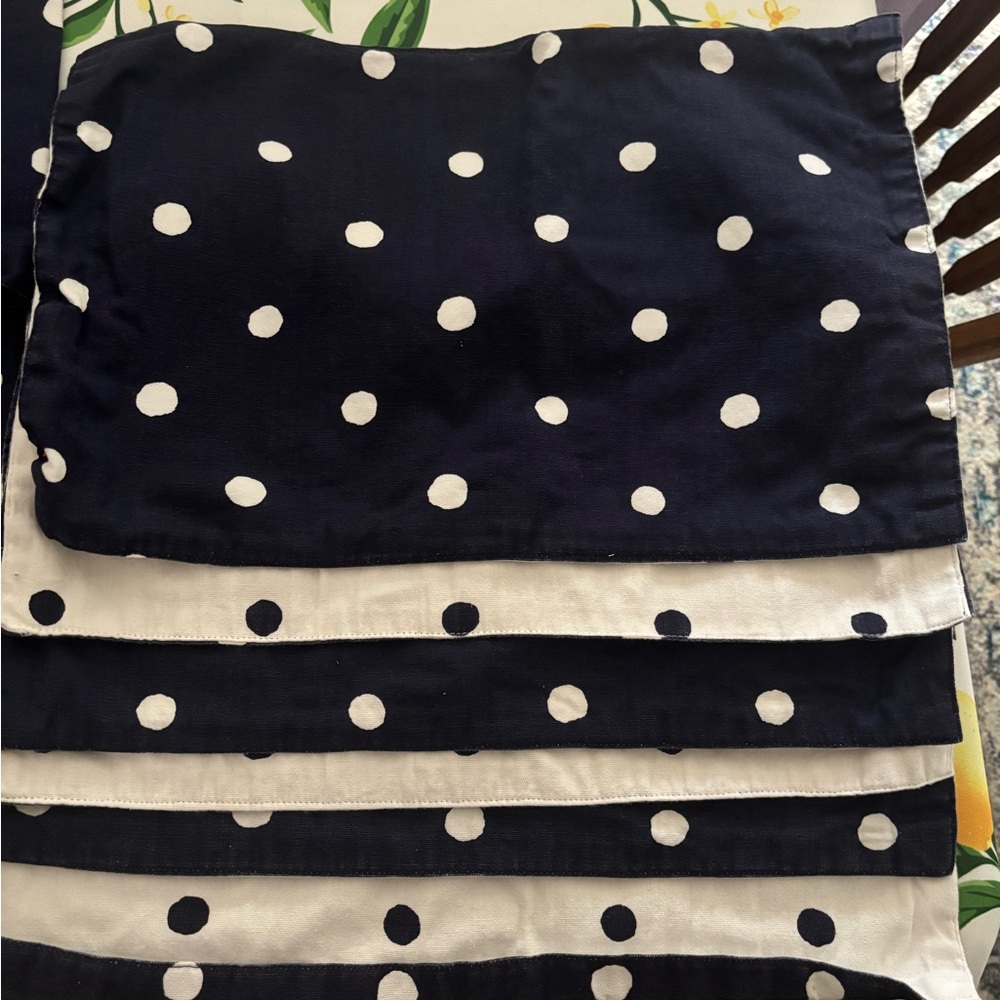 Kate Spade Navy and White Polka Dot Napkins and placemats x 6